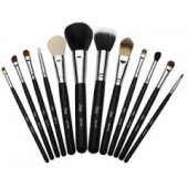 Make-up brushes